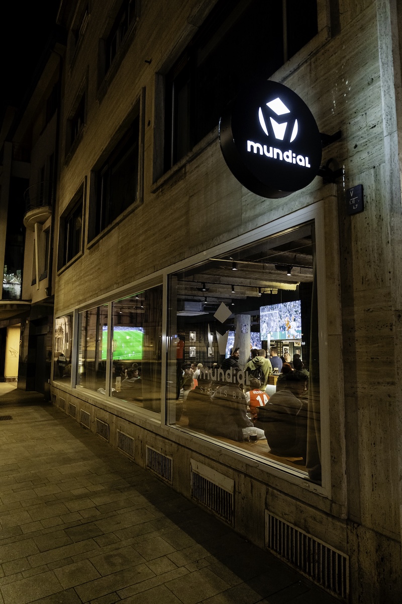 Mundial Sports Bar